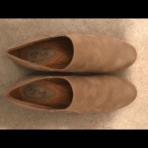 Women’s Slip On Casual Shoe